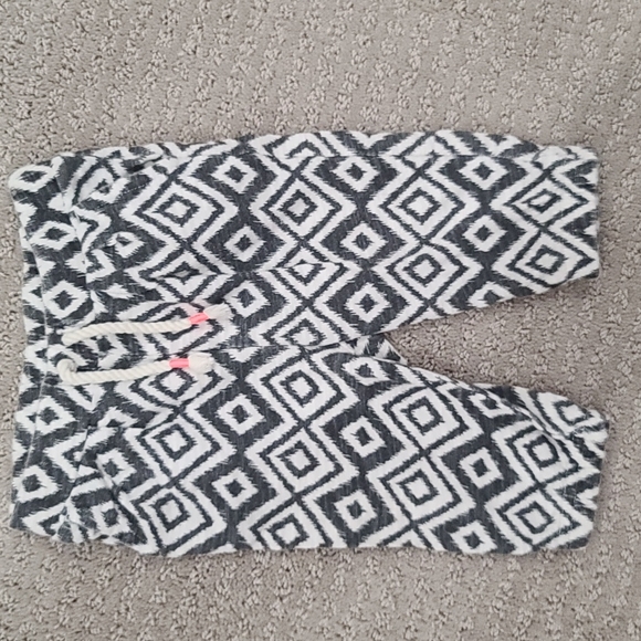 Matching set - Picture 2 of 4